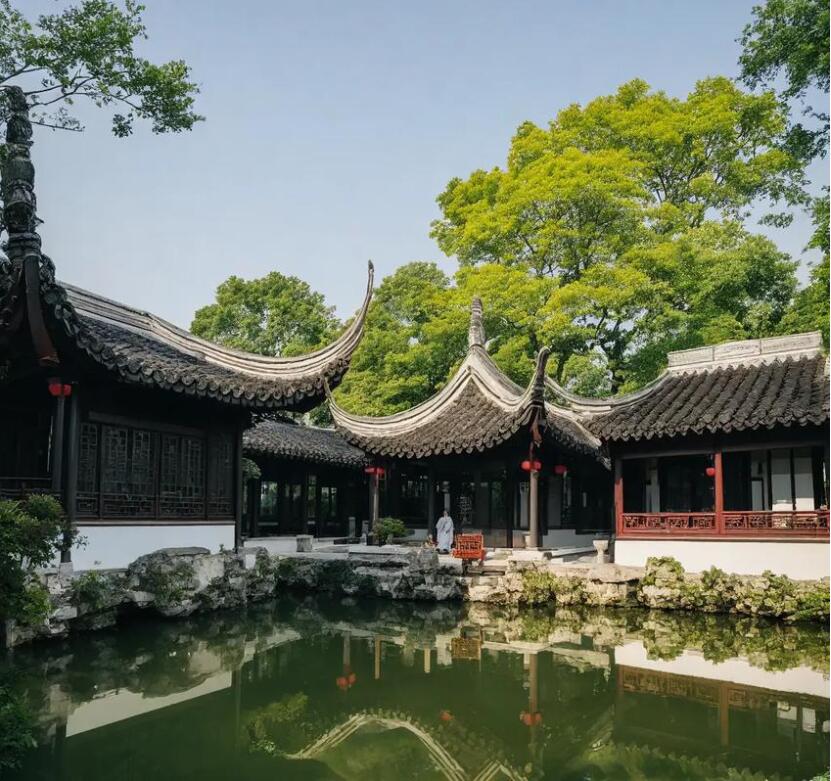 广河县斑驳土建有限公司